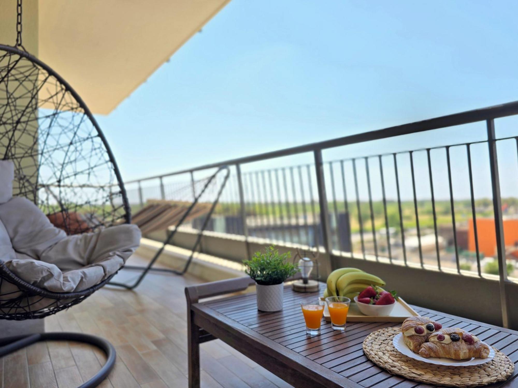 Golden Hour Apartment - Panoramic Terrace フィウミチーノ エクステリア 写真